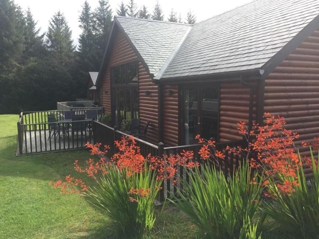 Lochside Lodge Glengoulandie Exterior foto