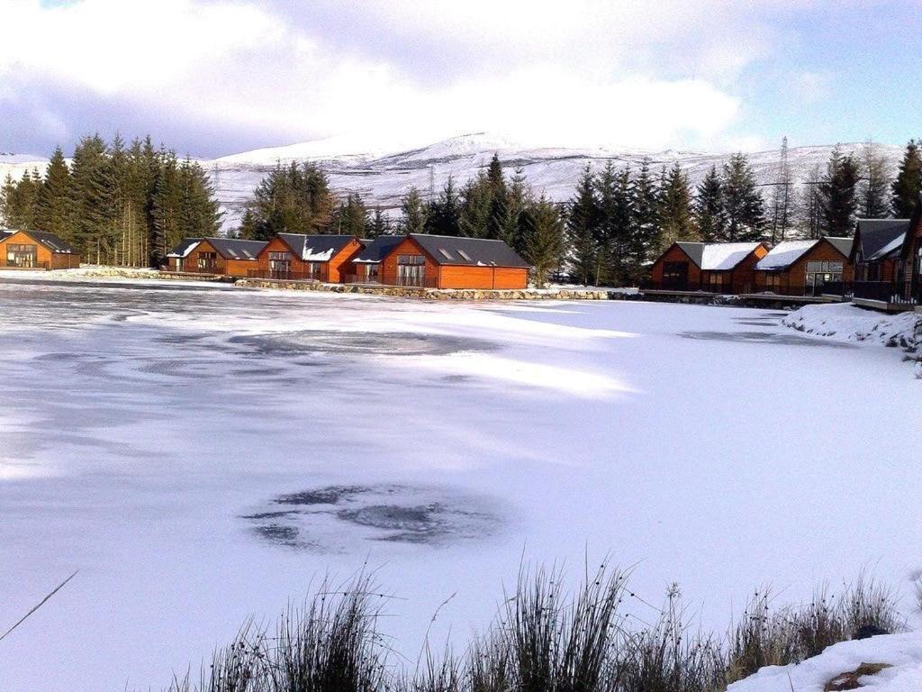 Lochside Lodge Glengoulandie Exterior foto